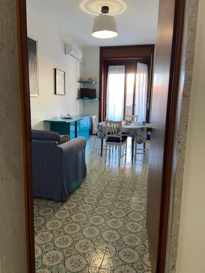 Esplanade Sea Side - Bicamere, 2 Terrazzi, Garage A Richiesta กราโด ภายนอก รูปภาพ